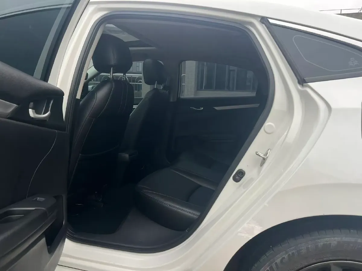 2019 Honda Civic 1.5T 177HP L4 CVT,autocango,china used car exporter,china ev exporter,chinese used car exporter,chinese used ev exporter