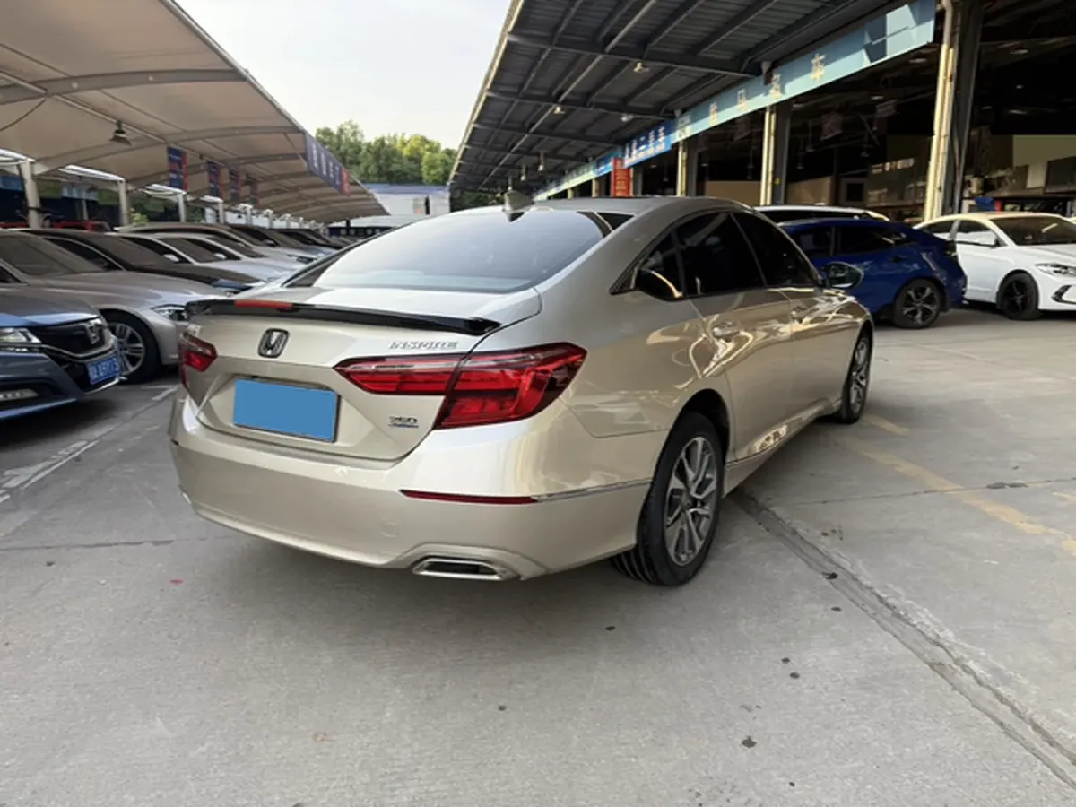 2019 Honda Inspire 1.5T 194HP L4 CVT,autocango,china used car exporter,china ev exporter,chinese used car exporter,chinese used ev exporter