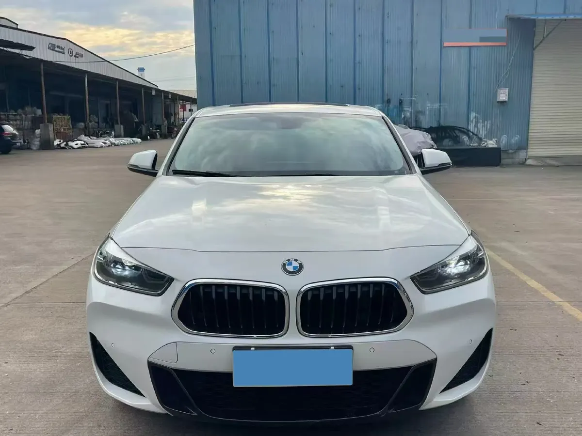 2022 BMW X2 2.0T 192HP L4 7DCT,autocango,china used car exporter,china ev exporter,chinese used car exporter,chinese used ev exporter
