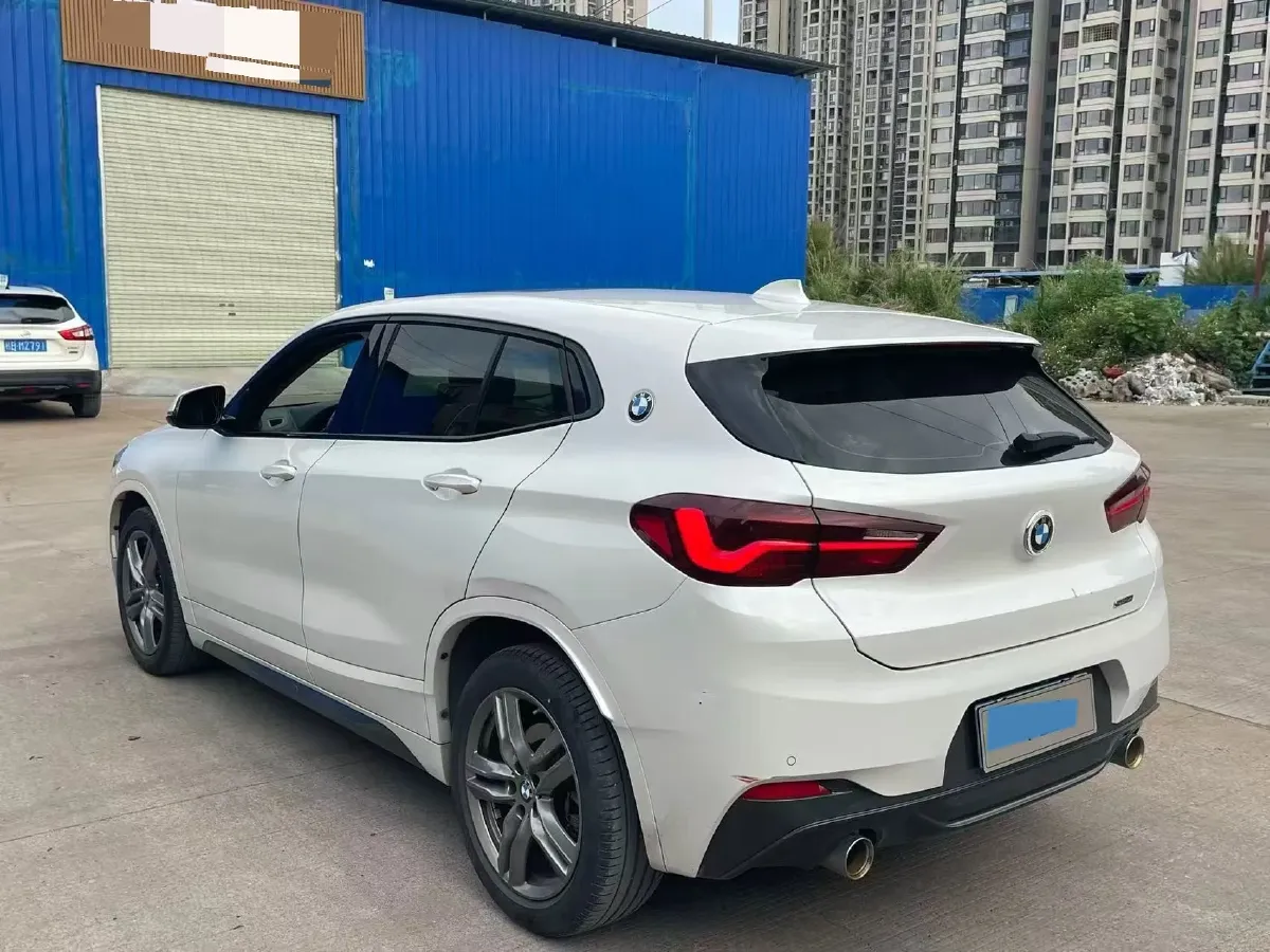 2022 BMW X2 2.0T 192HP L4 7DCT,autocango,china used car exporter,china ev exporter,chinese used car exporter,chinese used ev exporter