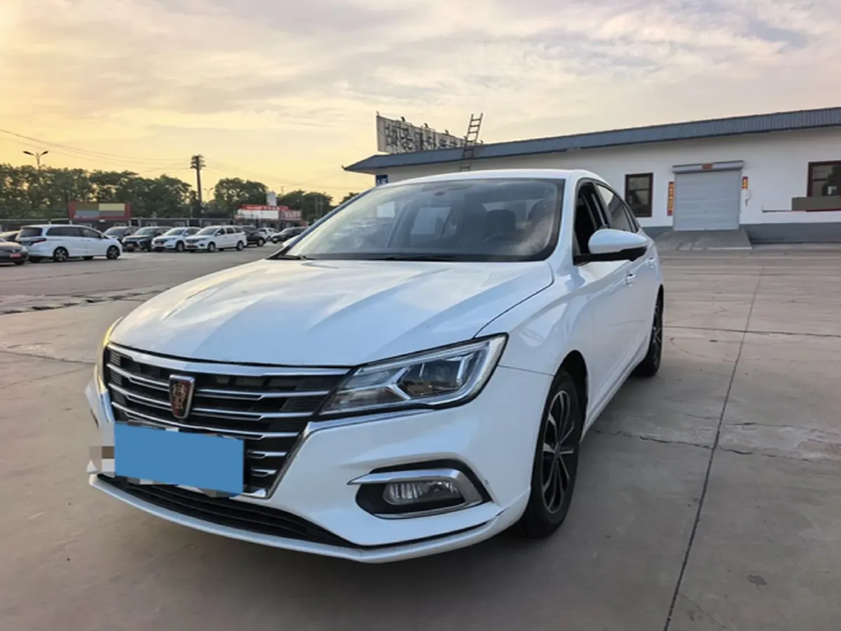 2020 Roewe i5 1.5L 120HP L4 CVT,autocango,china used car exporter,china ev exporter,chinese used car exporter,chinese used ev exporter