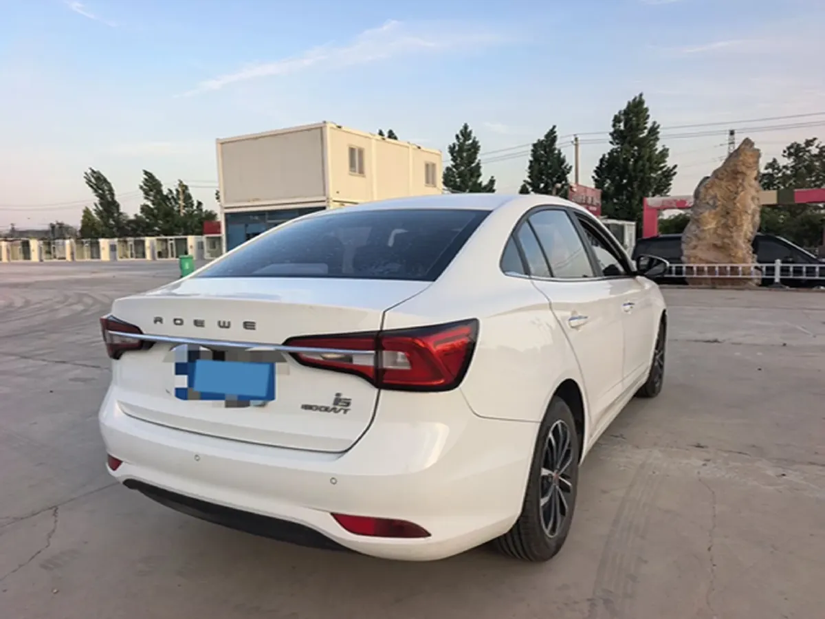 2020 Roewe i5 1.5L 120HP L4 CVT,autocango,china used car exporter,china ev exporter,chinese used car exporter,chinese used ev exporter