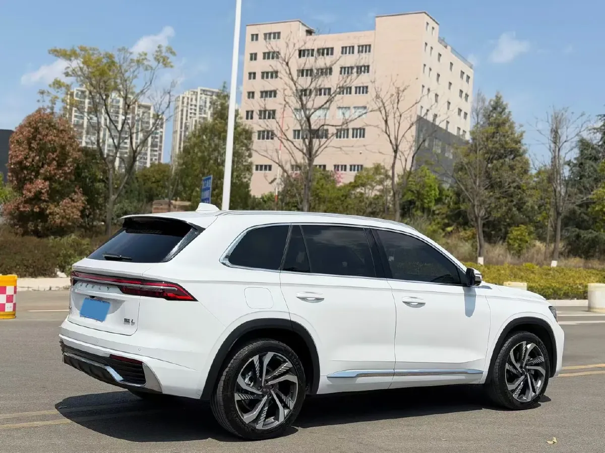 2020 Geely Coolray 1.4T 141HP L4 6MT,autocango,china used car exporter,china ev exporter,chinese used car exporter,chinese used ev exporter