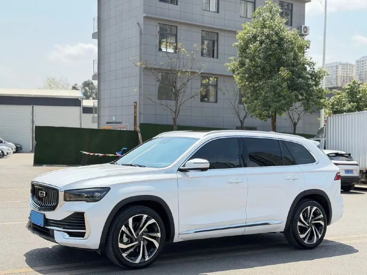 2020 Geely Coolray 1.4T 141HP L4 6MT,autocango,china used car exporter,china ev exporter,chinese used car exporter,chinese used ev exporter