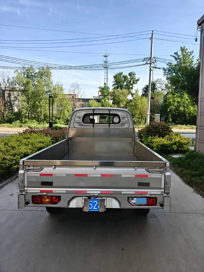 2019 WuLing RongGuang New Truck 1.5L 107HP L4 5MT,autocango,china used car exporter,china ev exporter,chinese used car exporter,chinese used ev exporter