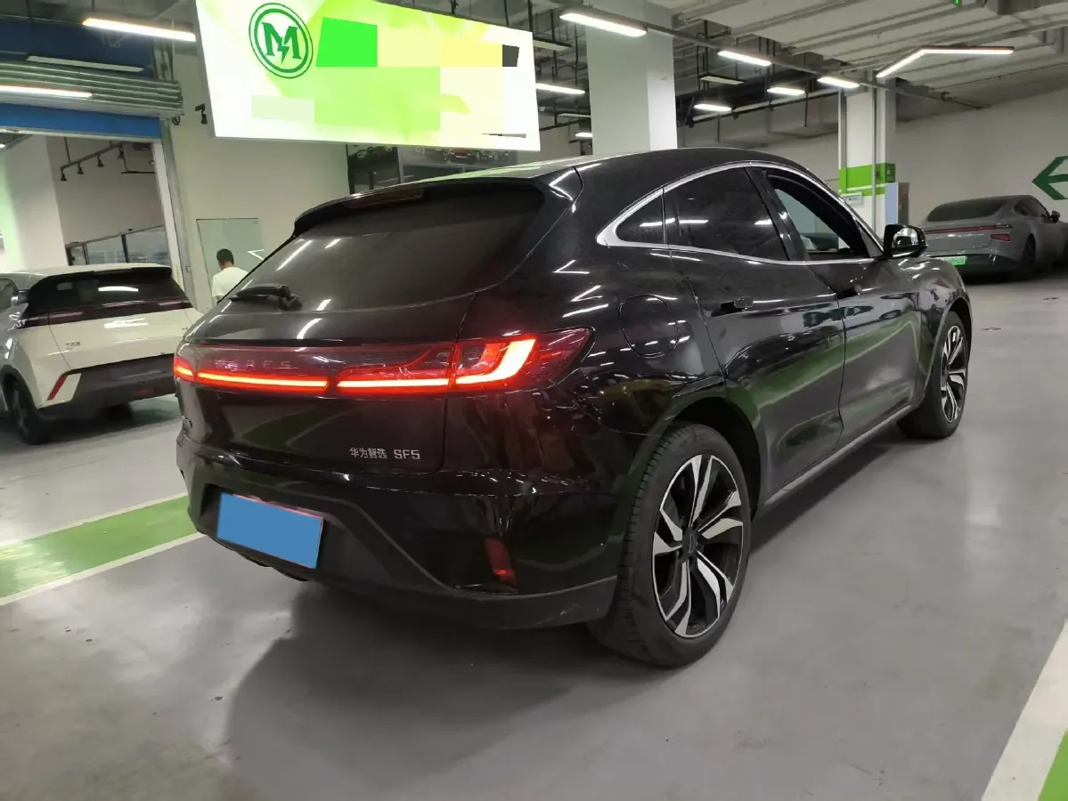 2021 Ford Edge 2.0T 245HP L4 8AT,autocango,china used car exporter,china ev exporter,chinese used car exporter,chinese used ev exporter
