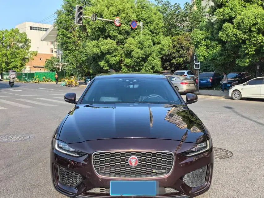 2020 Jaguar XEL 2.0T 200HP L4 8AT,autocango,china used car exporter,china ev exporter,chinese used car exporter,chinese used ev exporter