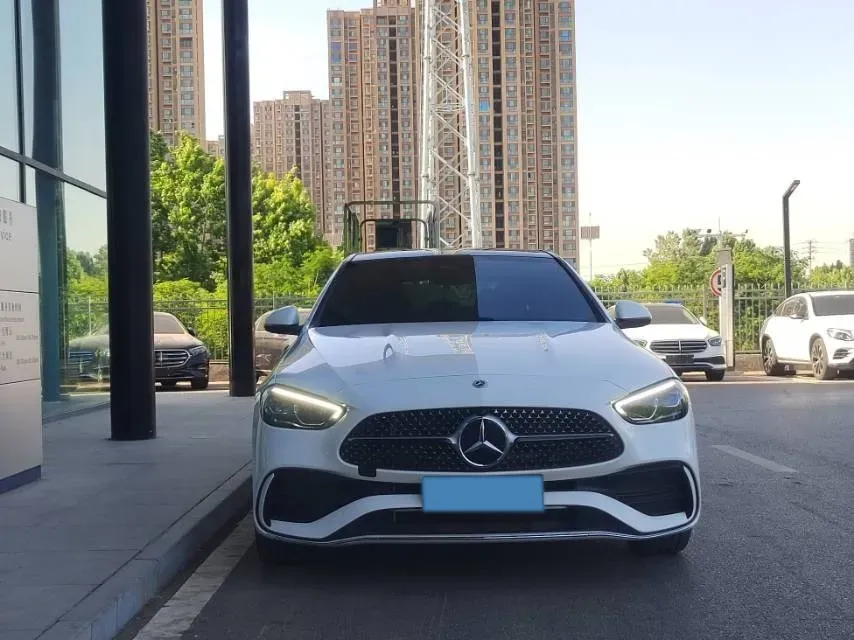 2025 Mercedes-Benz C Class 1.5T 204HP L4 9AT,autocango,china used car exporter,china ev exporter,chinese used car exporter,chinese used ev exporter