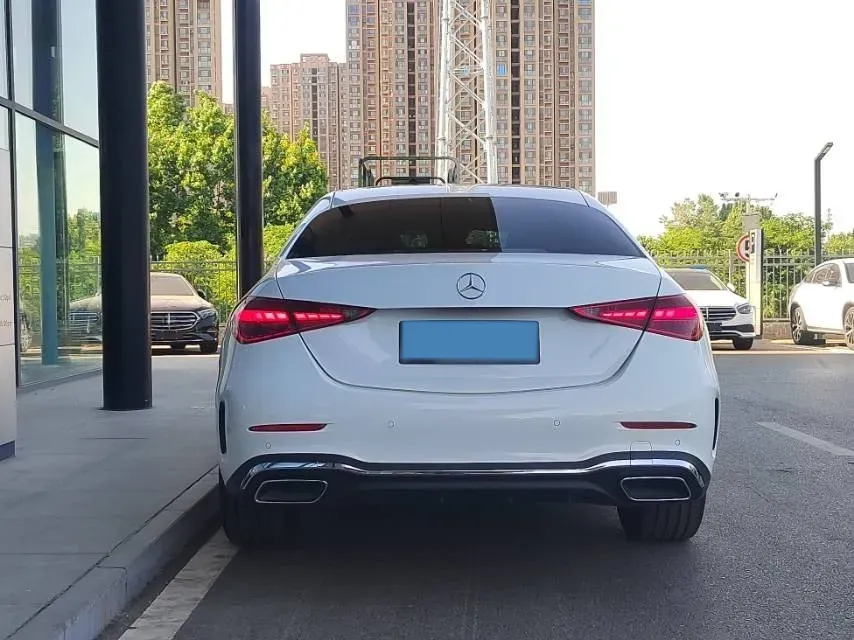 2025 Mercedes-Benz C Class 1.5T 204HP L4 9AT,autocango,china used car exporter,china ev exporter,chinese used car exporter,chinese used ev exporter