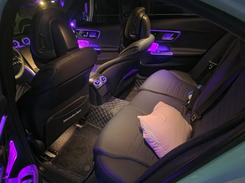 2024 Mercedes-Benz C Class 1.5T 204HP L4 9AT,autocango,china used car exporter,china ev exporter,chinese used car exporter,chinese used ev exporter