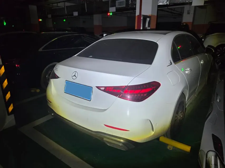 2024 Mercedes-Benz C Class 1.5T 204HP L4 9AT,autocango,china used car exporter,china ev exporter,chinese used car exporter,chinese used ev exporter