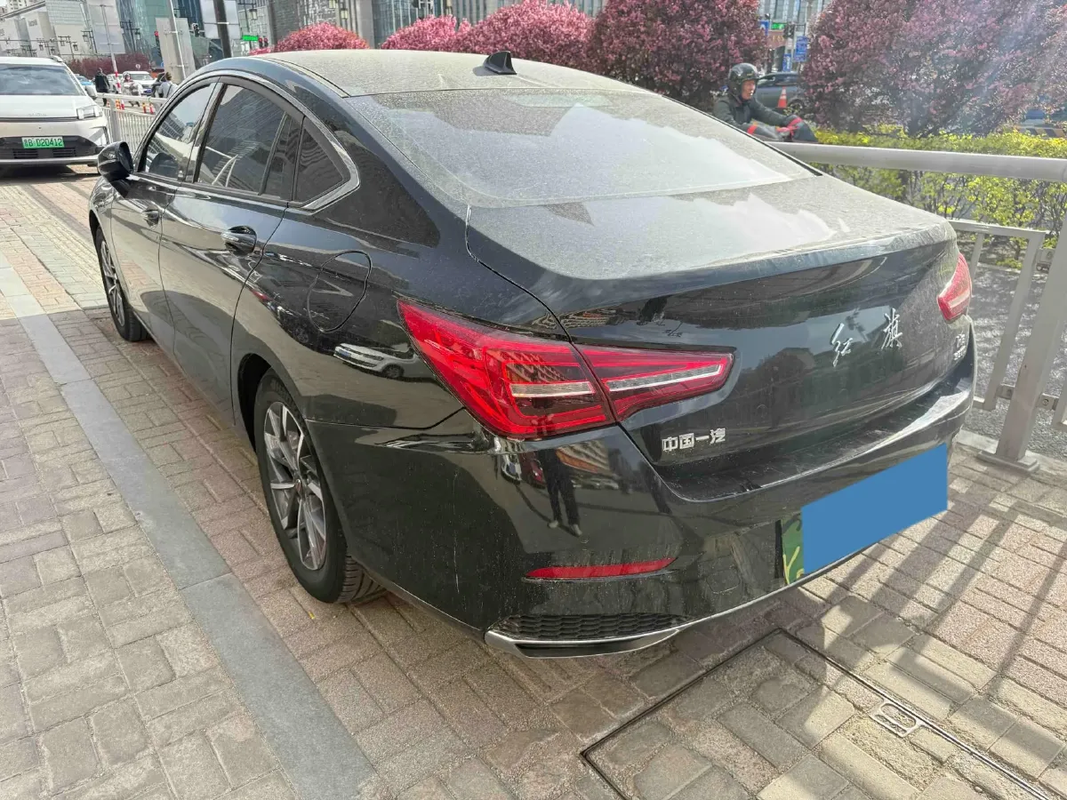 2022 HongQi H5 1.5T 169HP L4 7DCT,autocango,china used car exporter,china ev exporter,chinese used car exporter,chinese used ev exporter