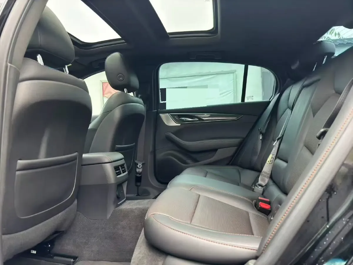 2022 Cadillac CT5 2.0T 237HP L4 10AT,autocango,china used car exporter,china ev exporter,chinese used car exporter,chinese used ev exporter