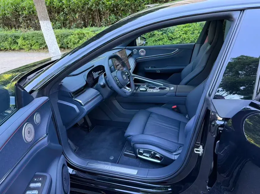 2026 Zeekr 001 BEV,autocango,china used car exporter,china ev exporter,chinese used car exporter,chinese used ev exporter