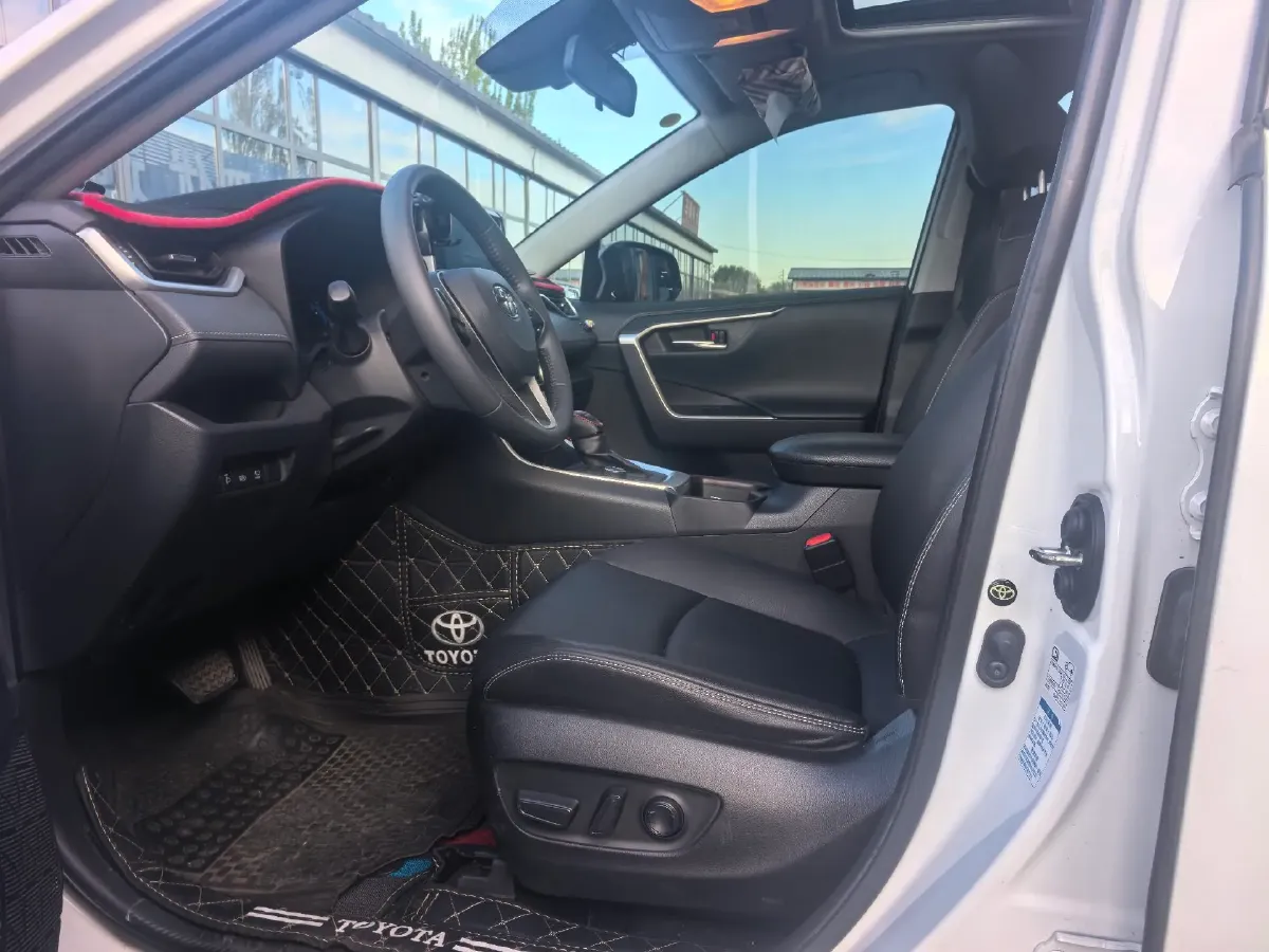 2020 Toyota RAV4 2.5L 178HP L4 E-CVT Hybrid,autocango,china used car exporter,china ev exporter,chinese used car exporter,chinese used ev exporter
