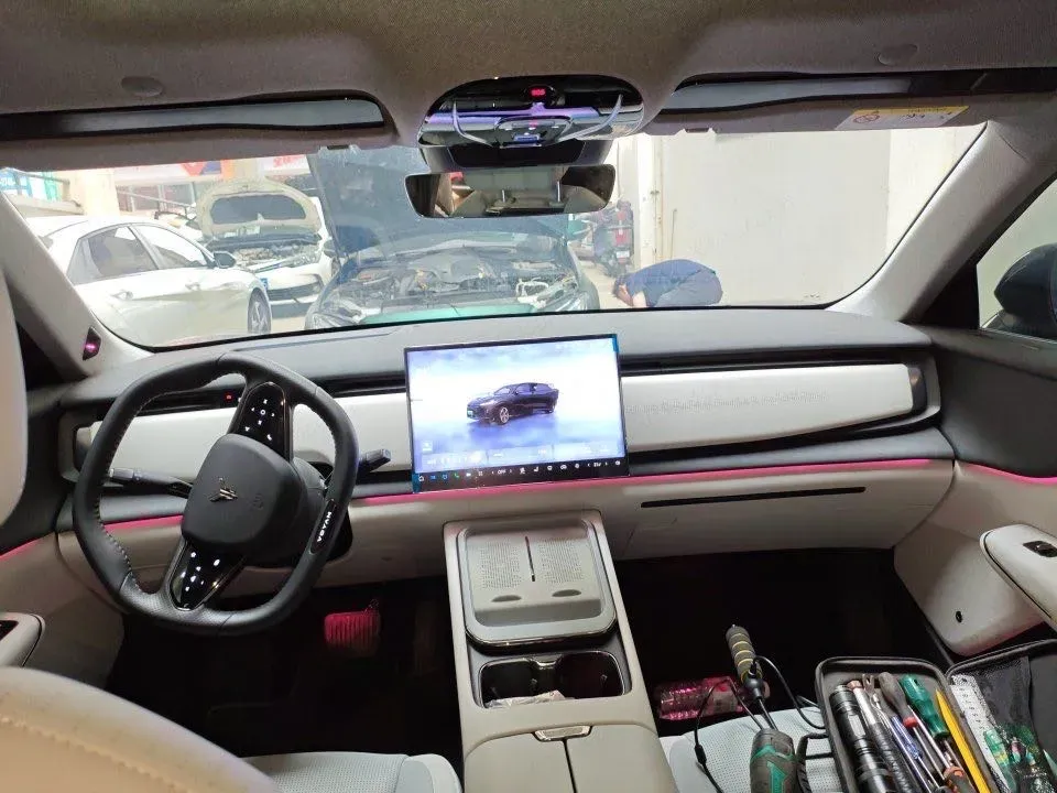 2024 Voyah ZhiYin BEV 77KWH,autocango,china used car exporter,china ev exporter,chinese used car exporter,chinese used ev exporter
