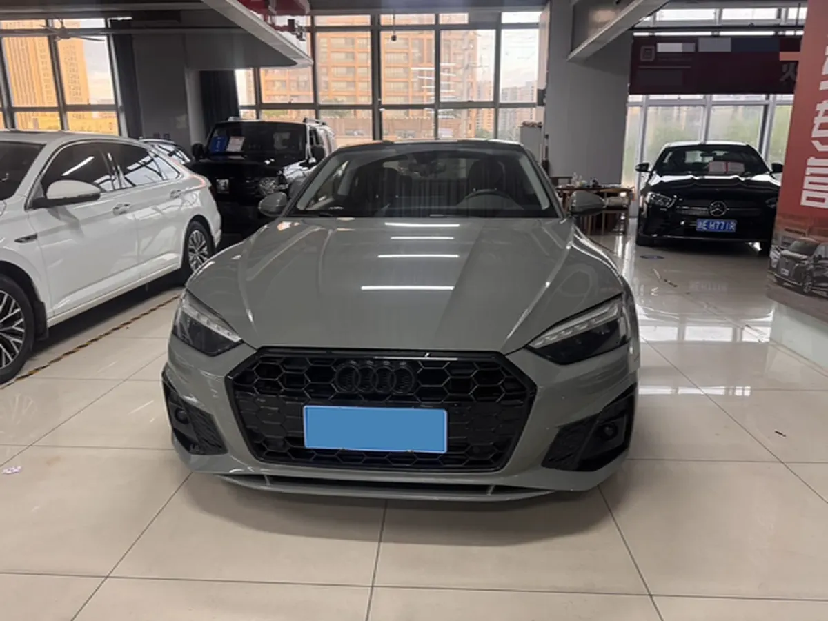 2022 Audi A5 2.0T 204HP L4 7DCT,autocango,china used car exporter,china ev exporter,chinese used car exporter,chinese used ev exporter