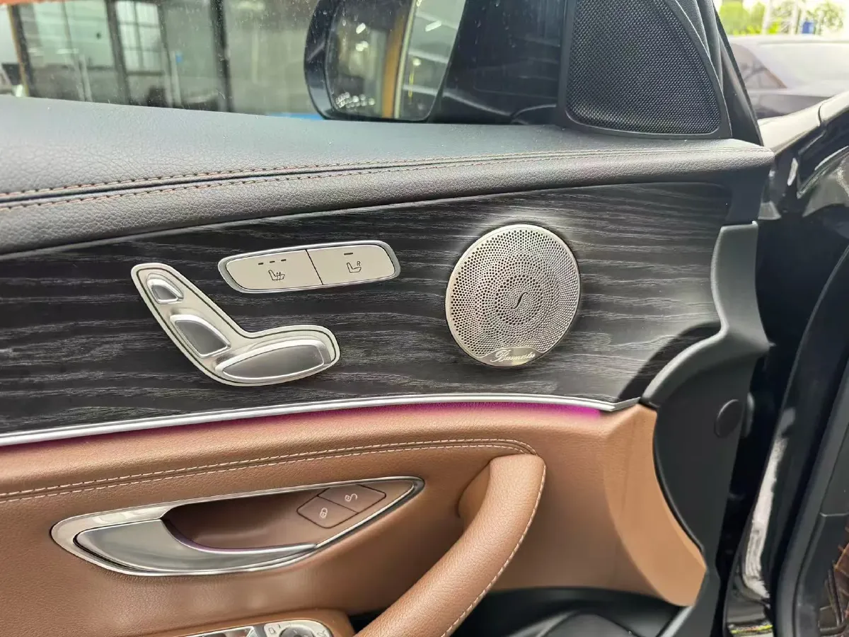 2022 Mercedes-Benz E Class 2.0T 258HP L4 9AT,autocango,china used car exporter,china ev exporter,chinese used car exporter,chinese used ev exporter