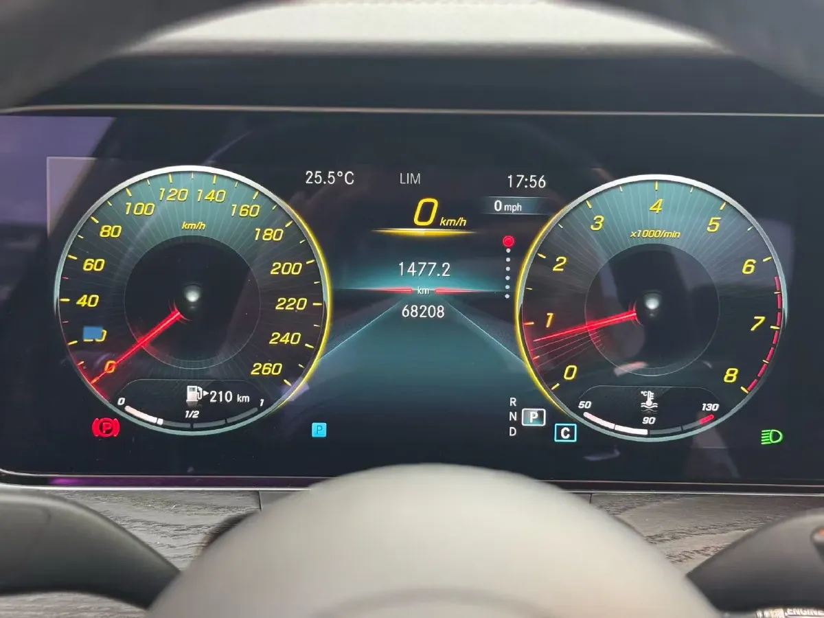 2022 Mercedes-Benz E Class 2.0T 258HP L4 9AT,autocango,china used car exporter,china ev exporter,chinese used car exporter,chinese used ev exporter