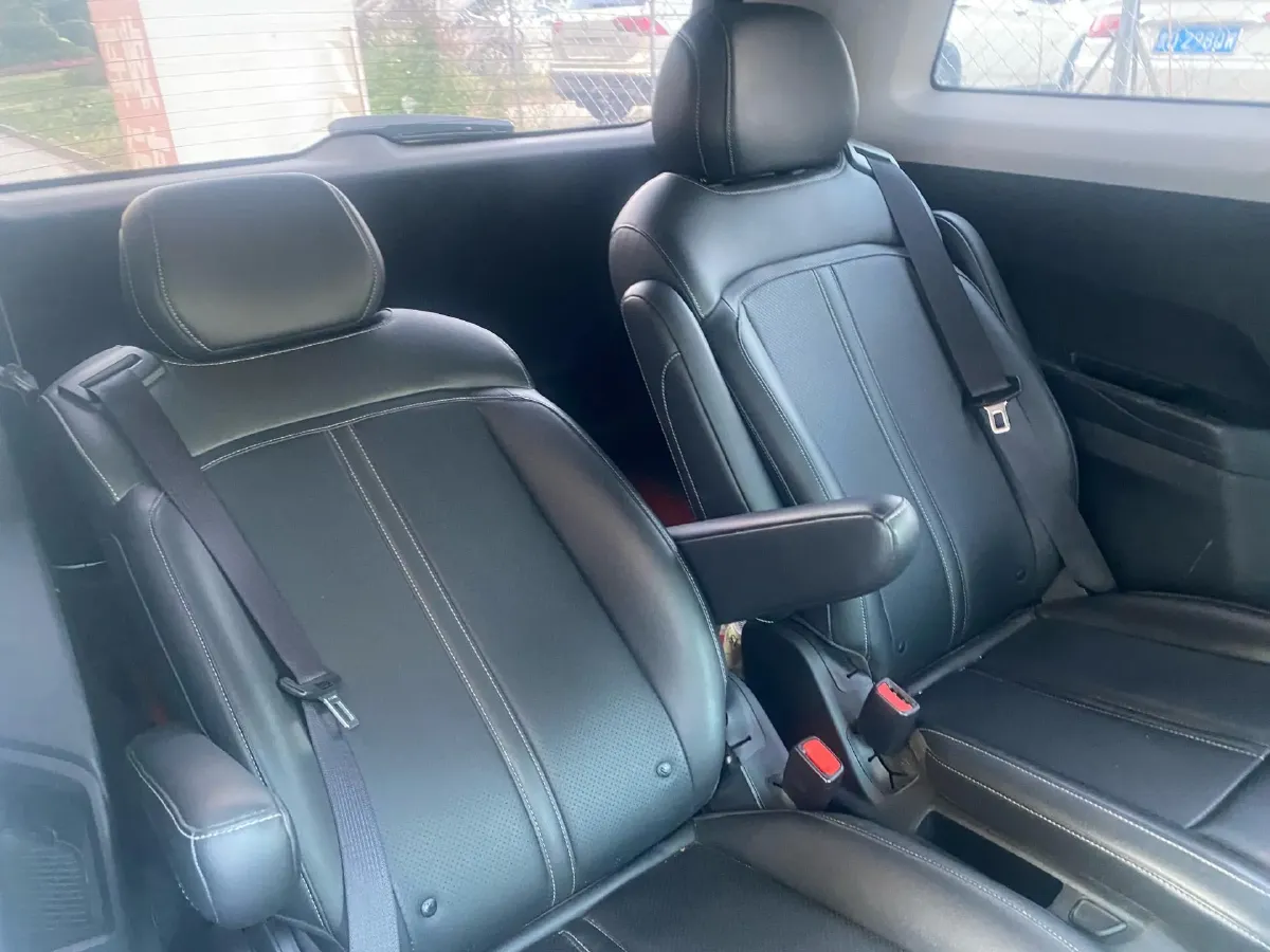 2023 WuLing KaiJie 2.0L 136HP L4 1DHT Hybrid,autocango,china used car exporter,china ev exporter,chinese used car exporter,chinese used ev exporter