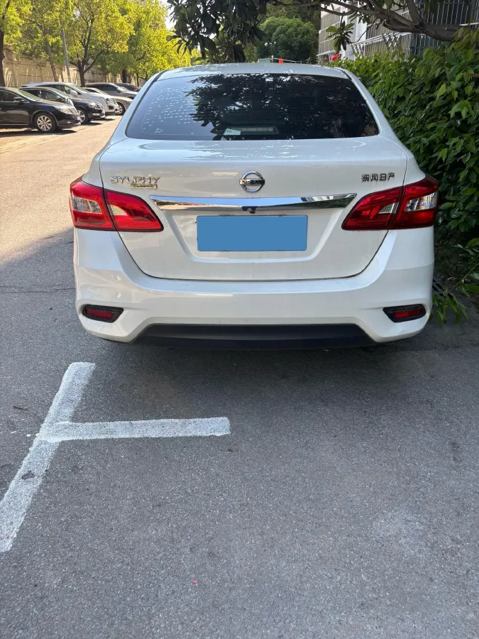2022 Nissan Sylphy 1.6L 122HP L4 CVT,autocango,china used car exporter,china ev exporter,chinese used car exporter,chinese used ev exporter