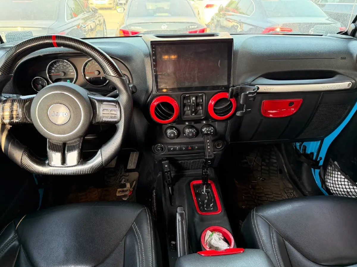2017 Jeep Wrangler 3.6L 284HP V6 5AT,autocango,china used car exporter,china ev exporter,chinese used car exporter,chinese used ev exporter