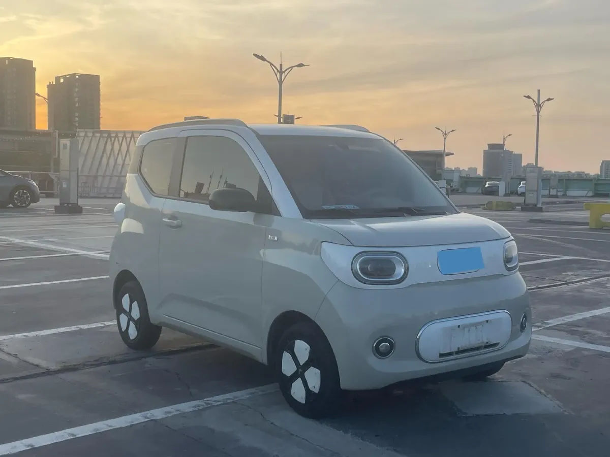 2024 WuLing HongGuang MINI EV BEV 17.3KWH,autocango,china used car exporter,china ev exporter,chinese used car exporter,chinese used ev exporter
