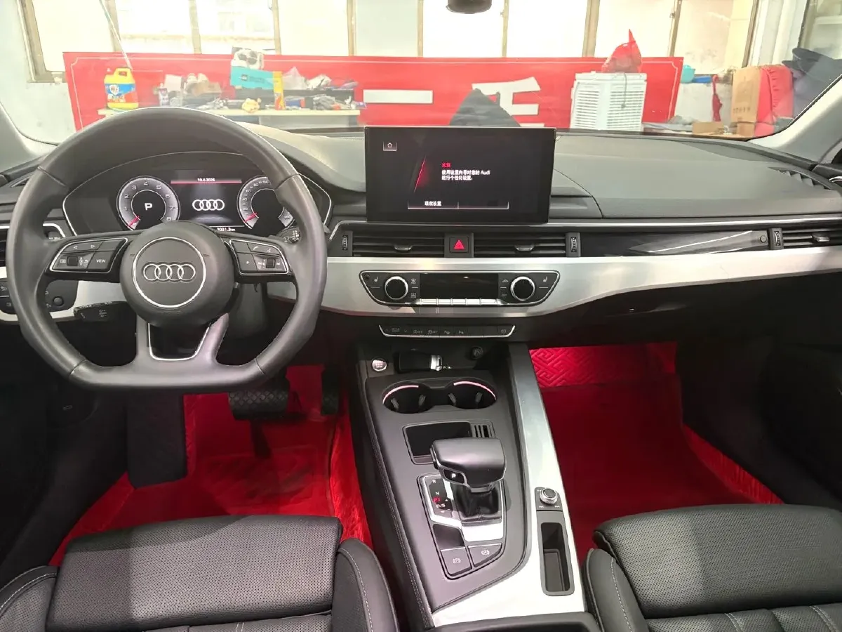 2020 Audi A4L 2.0T 190HP L4 7DCT,autocango,china used car exporter,china ev exporter,chinese used car exporter,chinese used ev exporter