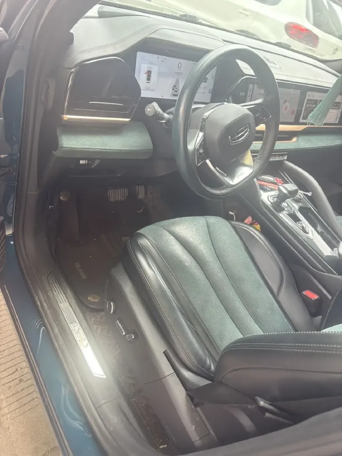 2021 Geely Monjaro 2.0T 218HP L4 7DCT,autocango,china used car exporter,china ev exporter,chinese used car exporter,chinese used ev exporter