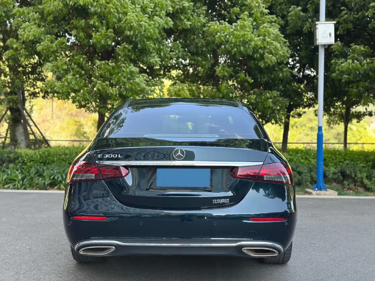2021 Mercedes-Benz E Class 2.0T 258HP L4 9AT,autocango,china used car exporter,china ev exporter,chinese used car exporter,chinese used ev exporter