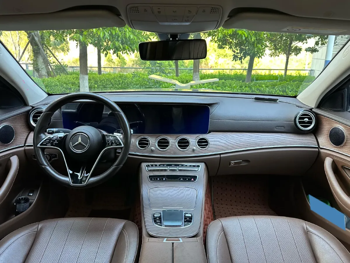 2021 Mercedes-Benz E Class 2.0T 258HP L4 9AT,autocango,china used car exporter,china ev exporter,chinese used car exporter,chinese used ev exporter