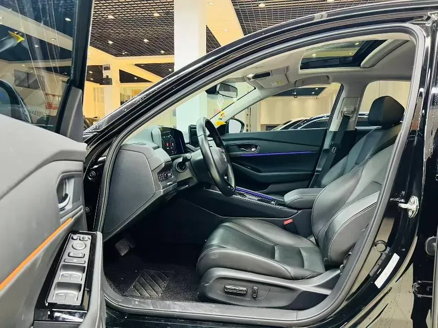 2023 Honda Accord 1.5T 192HP L4 CVT,autocango,china used car exporter,china ev exporter,chinese used car exporter,chinese used ev exporter