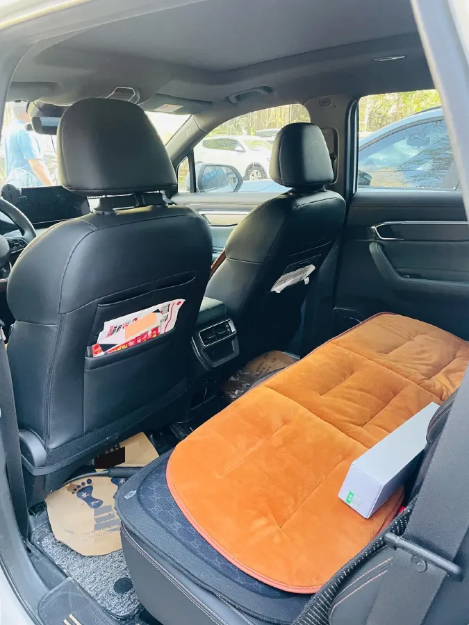 2023 Geely Okavango L 2.0T 218HP L4 7DCT,autocango,china used car exporter,china ev exporter,chinese used car exporter,chinese used ev exporter
