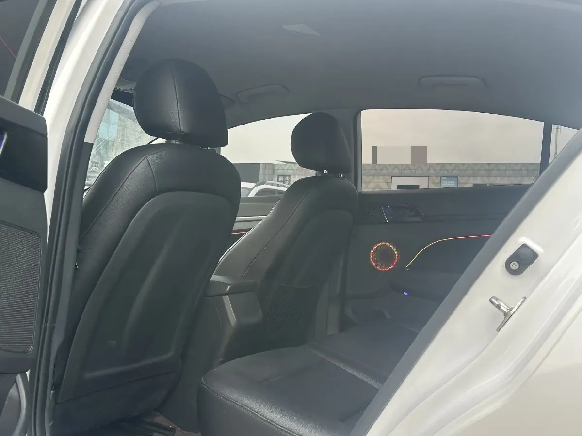 2019 Hyundai Elantra 1.5L 115HP L4 6MT,autocango,china used car exporter,china ev exporter,chinese used car exporter,chinese used ev exporter