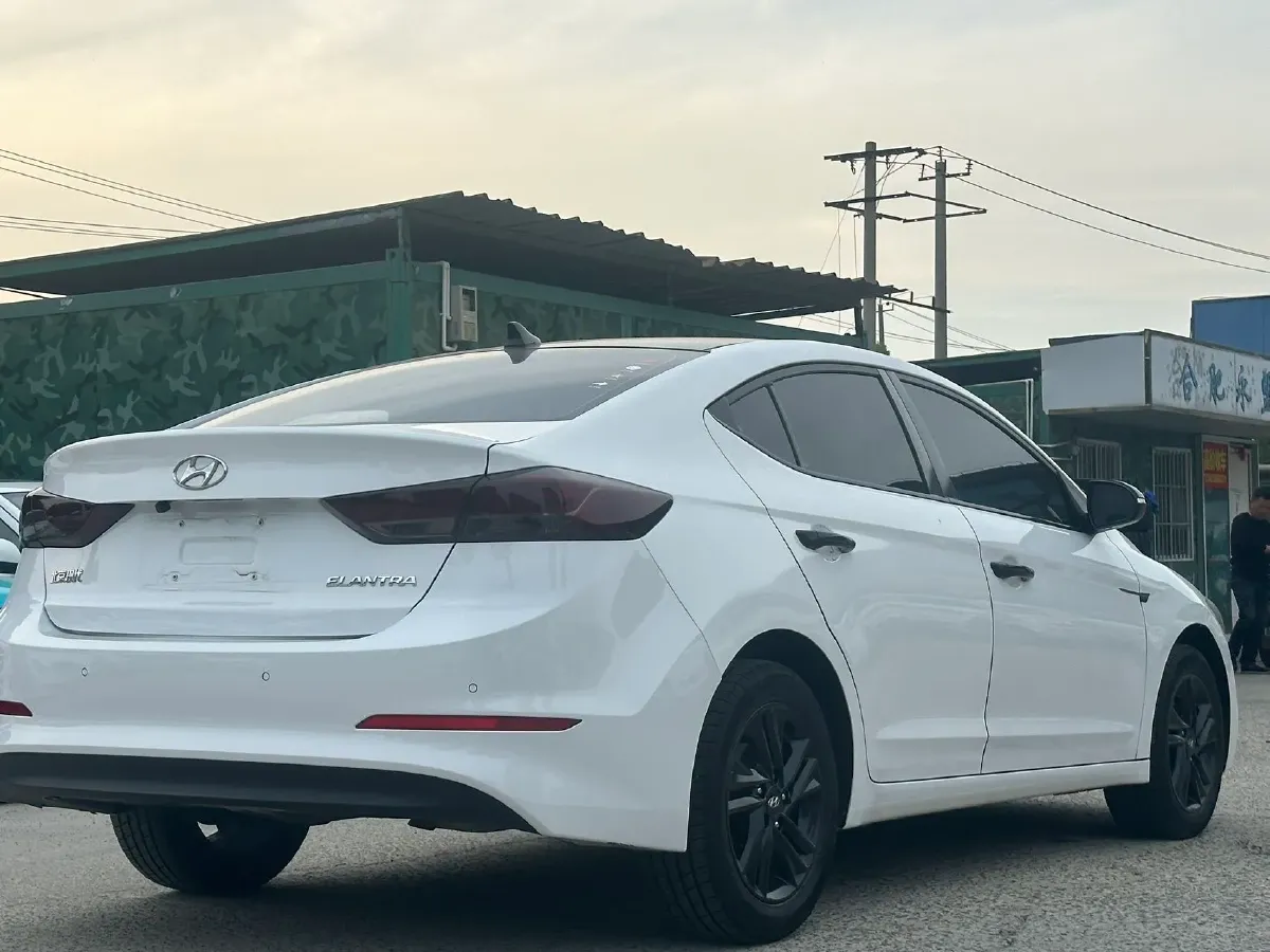 2019 Hyundai Elantra 1.5L 115HP L4 6MT,autocango,china used car exporter,china ev exporter,chinese used car exporter,chinese used ev exporter