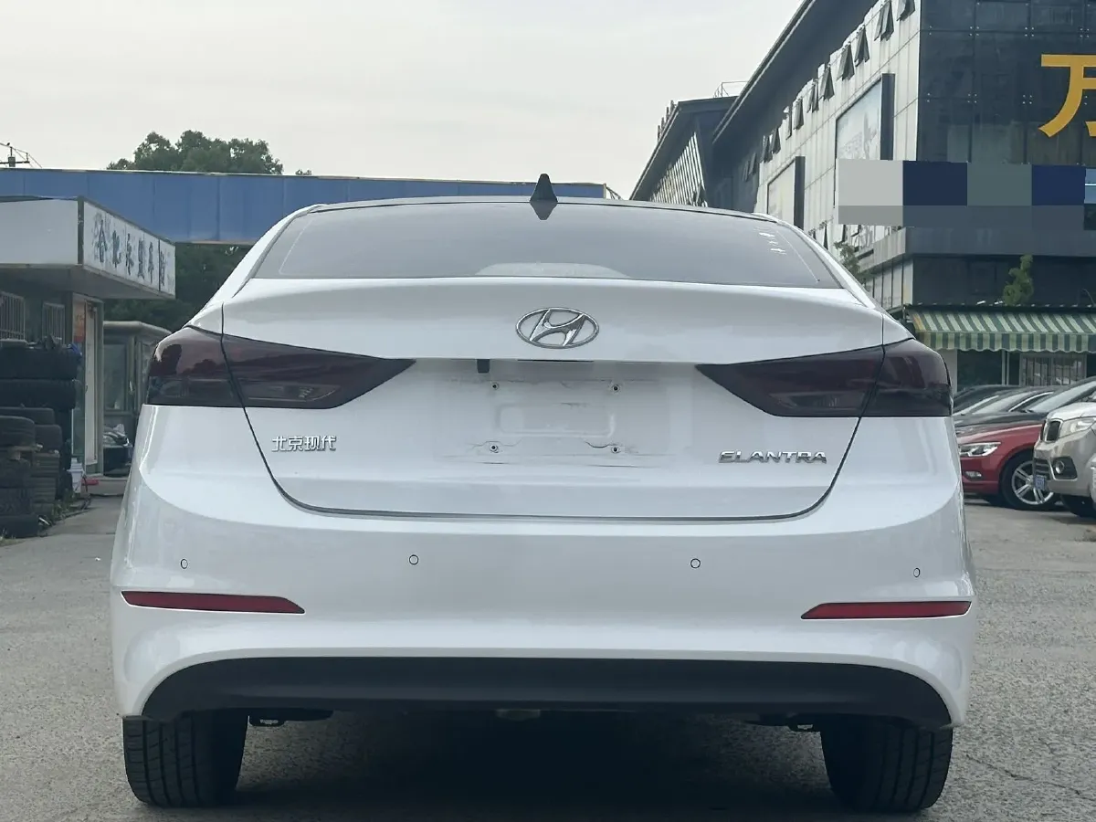 2019 Hyundai Elantra 1.5L 115HP L4 6MT,autocango,china used car exporter,china ev exporter,chinese used car exporter,chinese used ev exporter