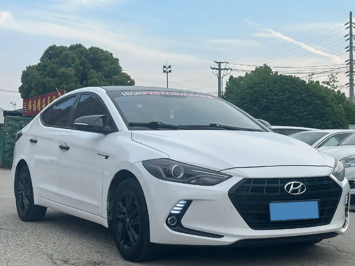 2019 Hyundai Elantra 1.5L 115HP L4 6MT,autocango,china used car exporter,china ev exporter,chinese used car exporter,chinese used ev exporter