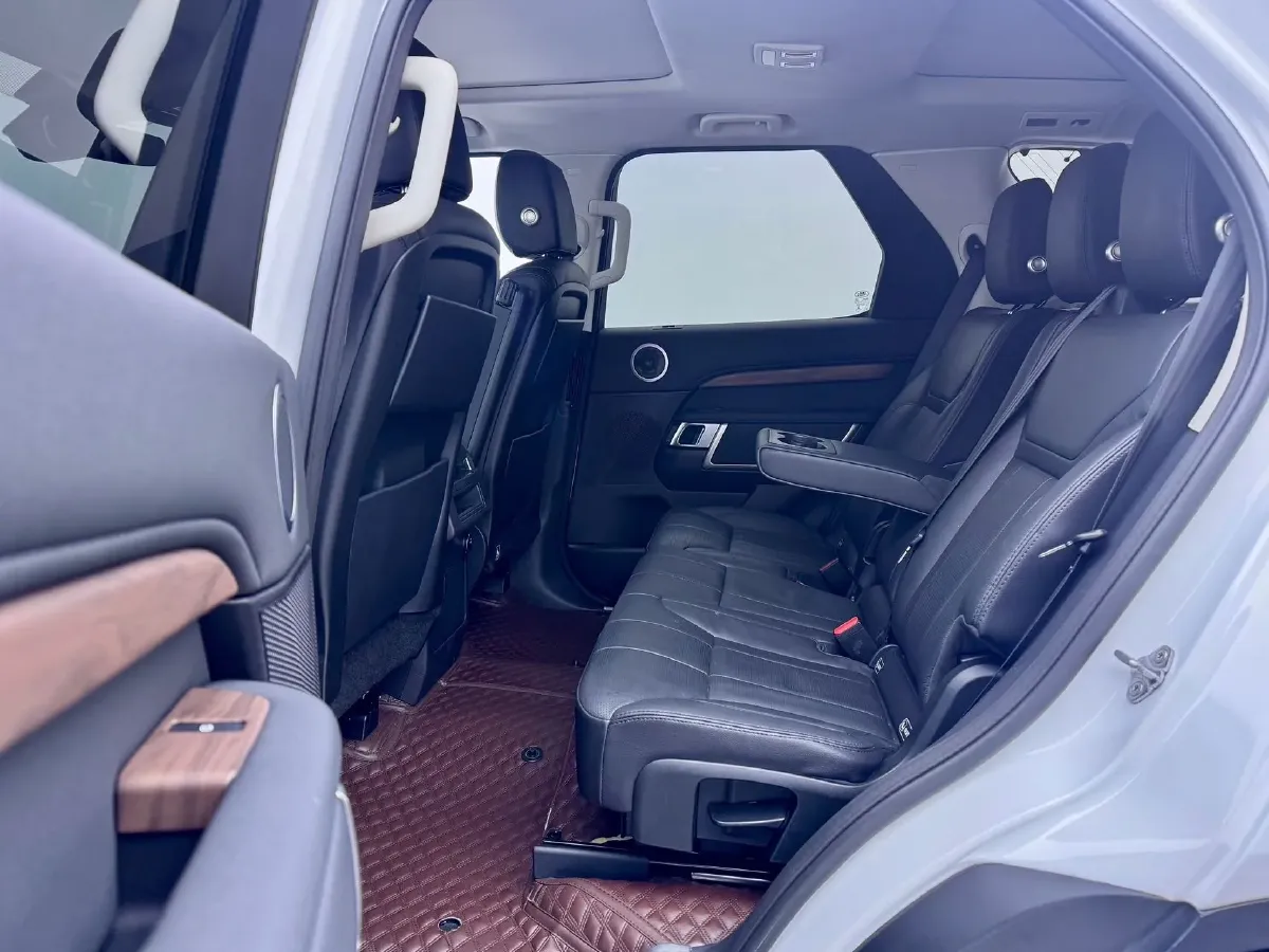 2017 Land Rover Discovery 3.0T 340HP V6 8AT,autocango,china used car exporter,china ev exporter,chinese used car exporter,chinese used ev exporter