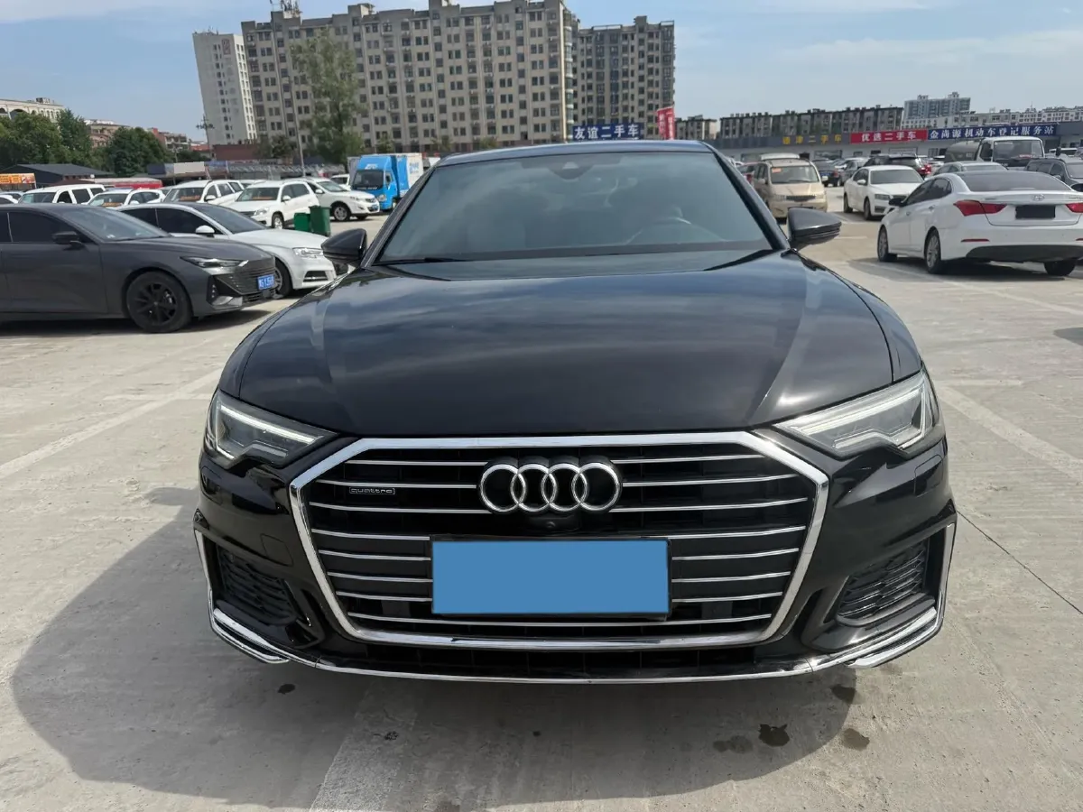 2022 Audi A6L 2.0T 224HP L4 7DCT,autocango,china used car exporter,china ev exporter,chinese used car exporter,chinese used ev exporter