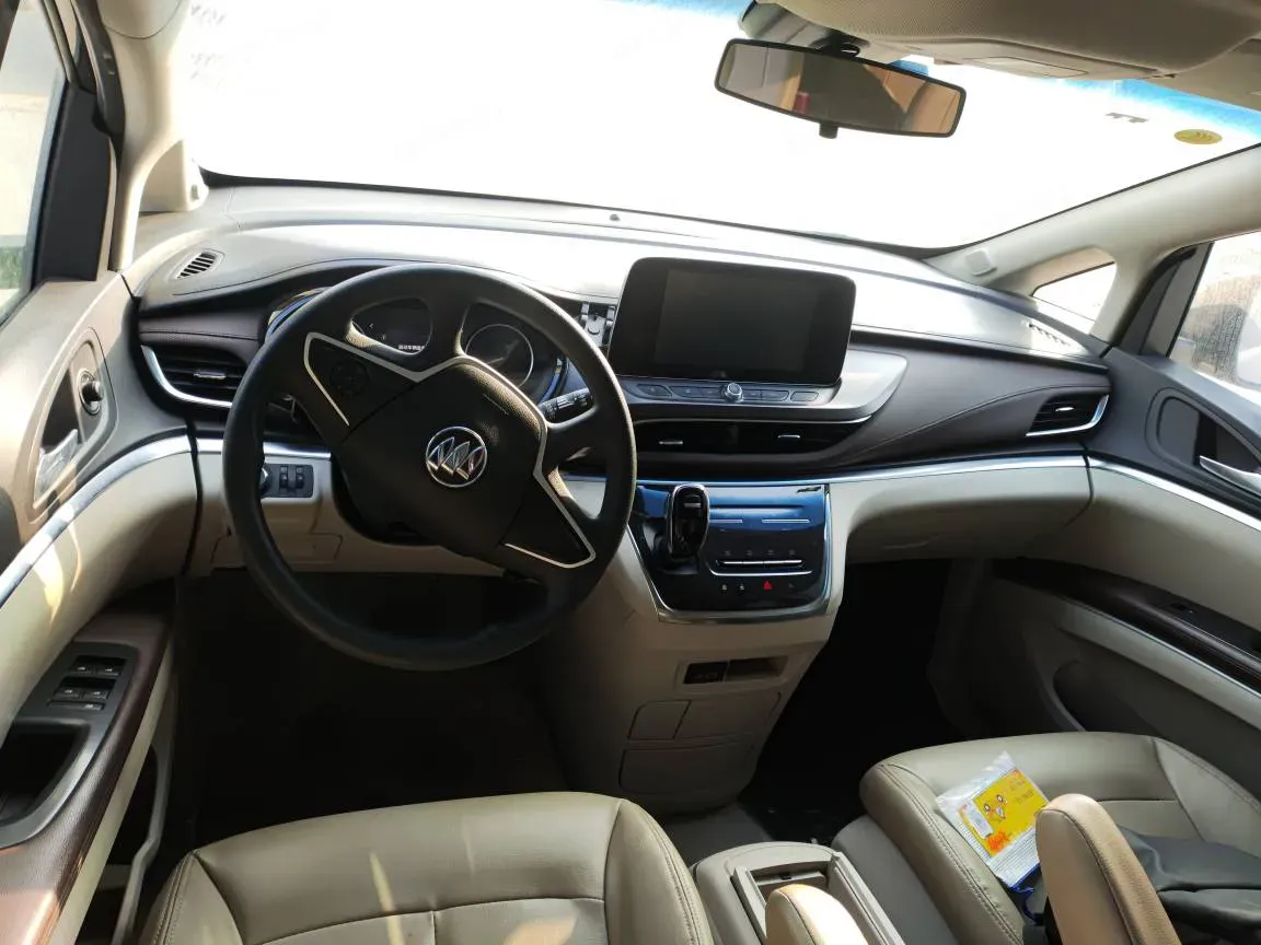 2022 Buick GL8 2.0T 237HP L4 9AT,autocango,china used car exporter,china ev exporter,chinese used car exporter,chinese used ev exporter