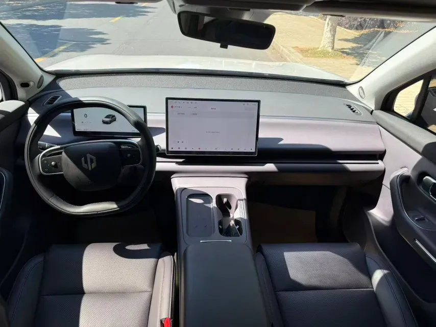 2024 Leapmotor C10 BEV 69.9KWH,autocango,china used car exporter,china ev exporter,chinese used car exporter,chinese used ev exporter