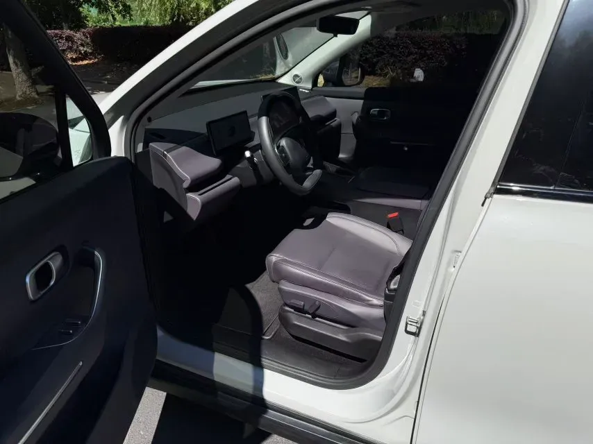 2024 Leapmotor C10 BEV 69.9KWH,autocango,china used car exporter,china ev exporter,chinese used car exporter,chinese used ev exporter