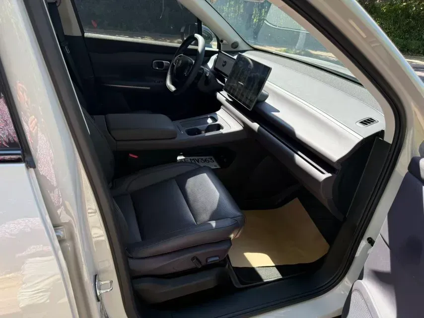 2024 Leapmotor C10 BEV 69.9KWH,autocango,china used car exporter,china ev exporter,chinese used car exporter,chinese used ev exporter