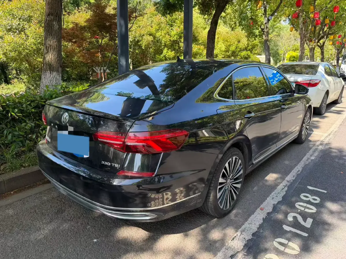 2019 Volvo V40 1.5T 152HP L4 6AT,autocango,china used car exporter,china ev exporter,chinese used car exporter,chinese used ev exporter