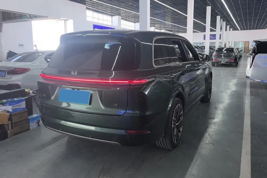 2025 Li L9 Range Extended 154HP REEV,autocango,china used car exporter,china ev exporter,chinese used car exporter,chinese used ev exporter