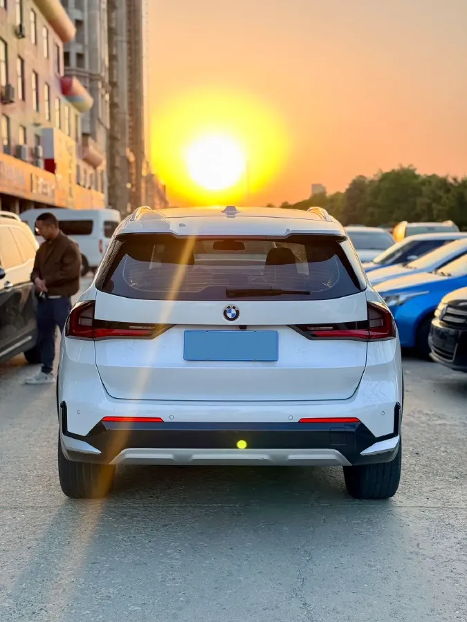 2024 BMW X1 2.0T 204HP L4 7DCT,autocango,china used car exporter,china ev exporter,chinese used car exporter,chinese used ev exporter