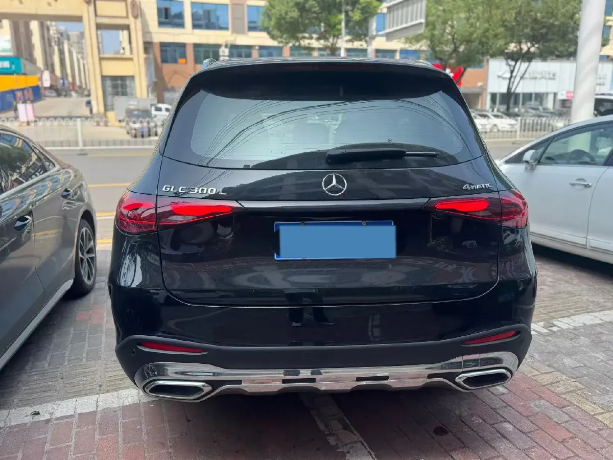 2025 Mercedes-Benz GLC Class 2.0T 258HP L4 9AT,autocango,china used car exporter,china ev exporter,chinese used car exporter,chinese used ev exporter