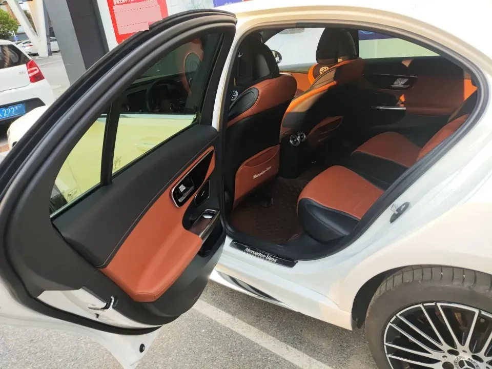 2022 Mercedes-Benz C Class 1.5T 204HP L4 9AT,autocango,china used car exporter,china ev exporter,chinese used car exporter,chinese used ev exporter