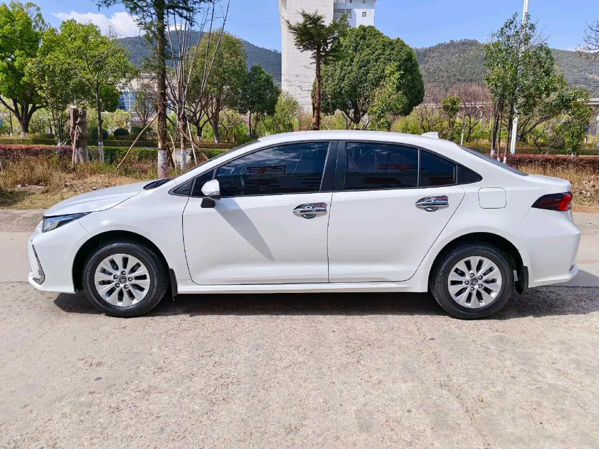 2022 Toyota Corolla 1.2T 116HP L4 CVT,autocango,china used car exporter,china ev exporter,chinese used car exporter,chinese used ev exporter