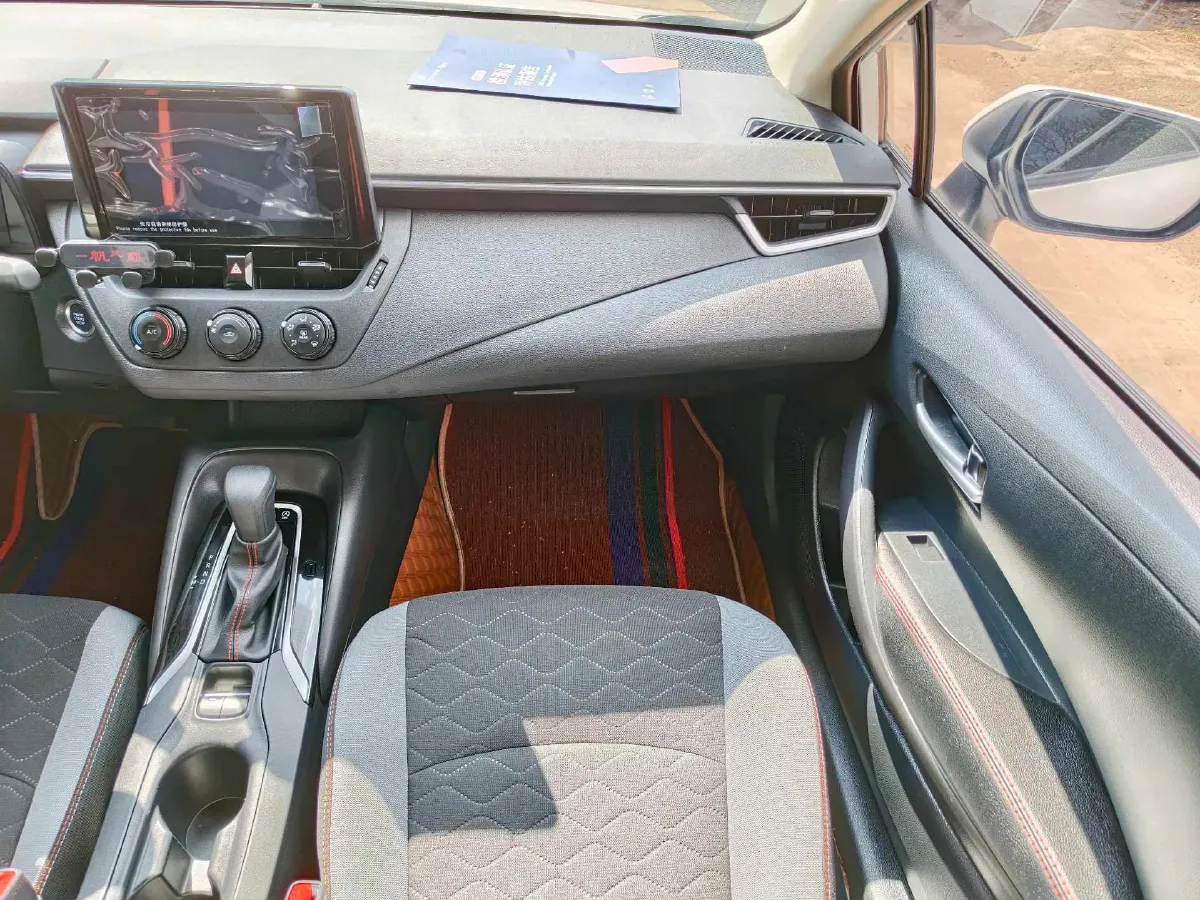 2022 Toyota Corolla 1.2T 116HP L4 CVT,autocango,china used car exporter,china ev exporter,chinese used car exporter,chinese used ev exporter